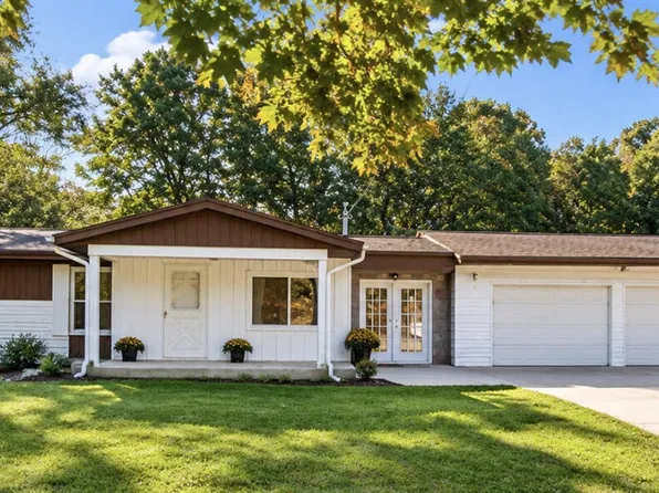 8741 Ann Arbor Rd, Grass Lake, MI 49240