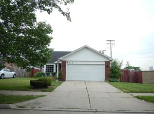 8072 Gerald Ave, Warren, MI 48093