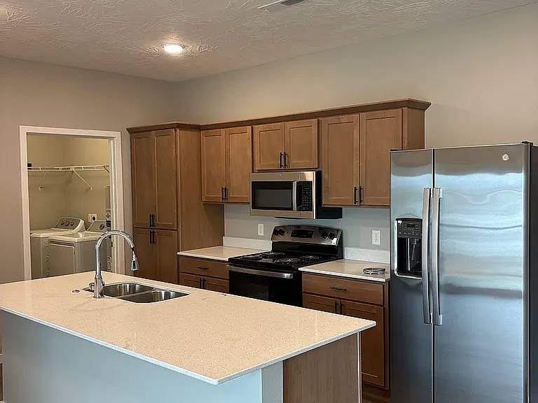 600 Salem Ave SE #2 — Photo 4