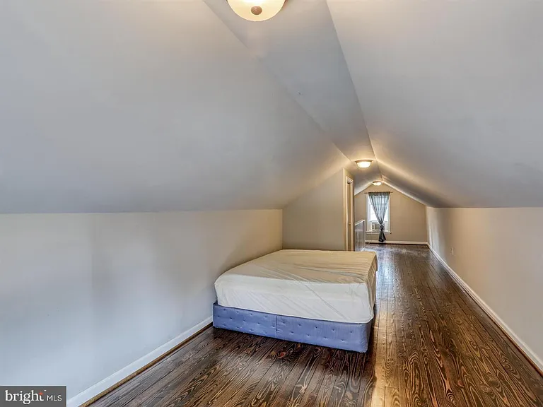 123 Bellview Ave — Photo 22