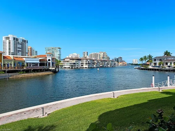 205 Park Shore DR #4-413, NAPLES, FL 34103