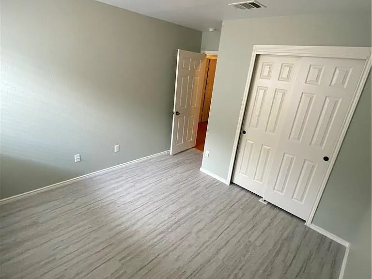 3233 Winding River Trl — Photo 16
