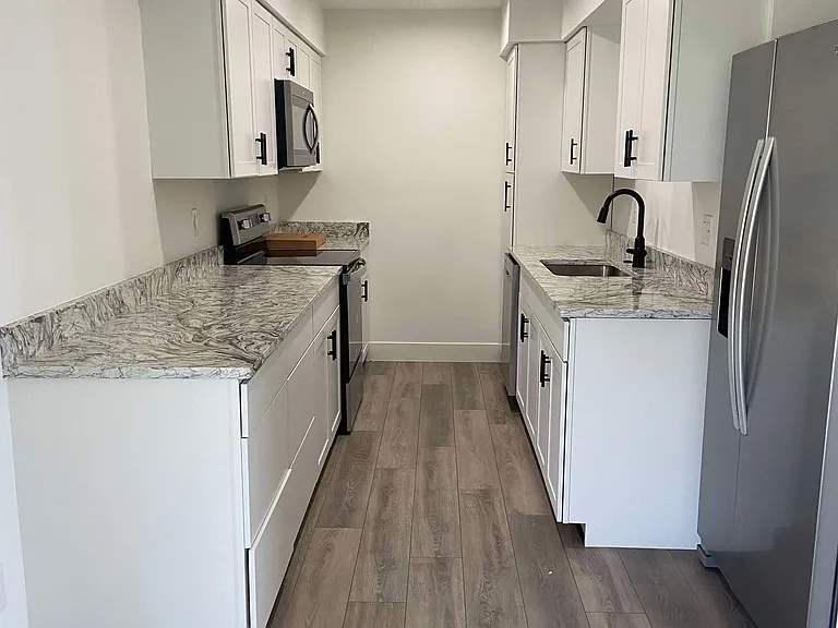 2631 Montego Dr — Photo 3
