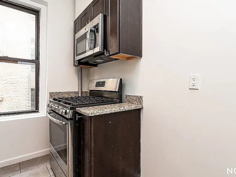 119-21 Metropolitan Ave #4119N — Photo 10