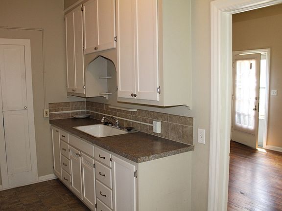 2nd image of 33 Lafayette Ave SE APT 5