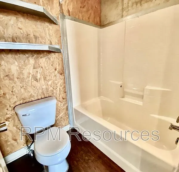 300 Summit Ridge Dr #B1 — Photo 20