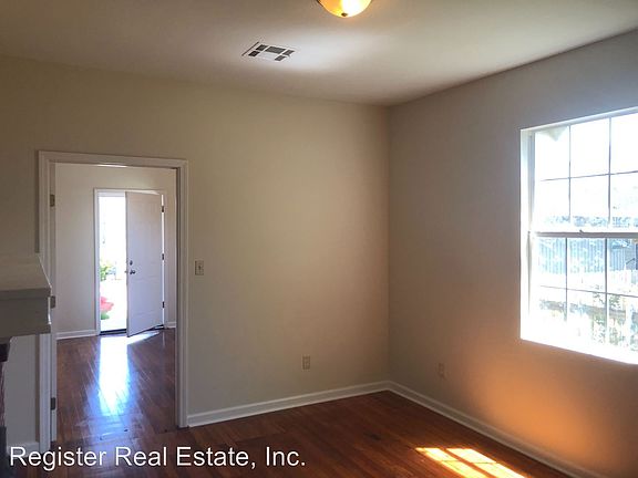 3rd image of 8816 Pritchard Pl