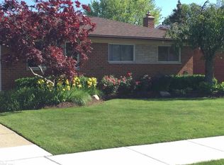 3507 Dawson Dr, Warren, MI 48092