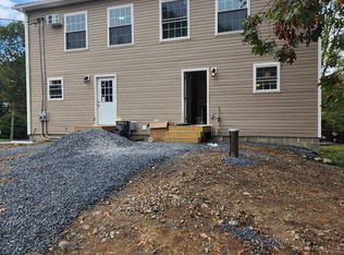 1117 Valhalla Dr, East Stroudsburg, PA 18301