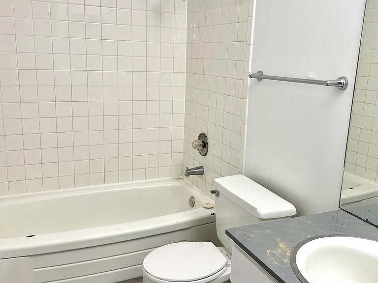 4223 Chamberlain Dr — Photo 12
