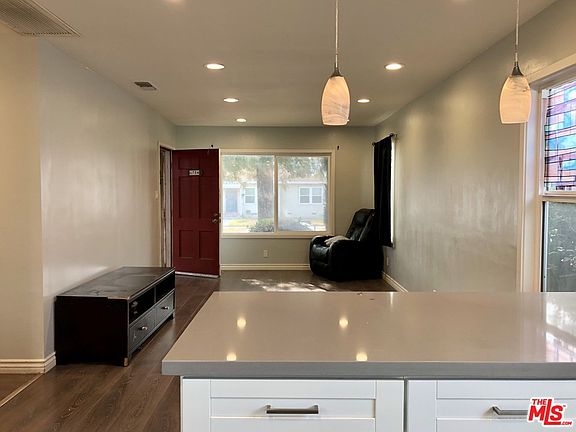 3rd image of 6734 Ensign Ave