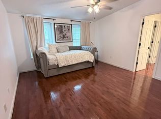 2101 Condolea Cir, Leawood, KS 66209