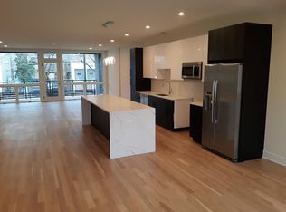 1839 S Canalport Ave #1, Chicago, IL 60616