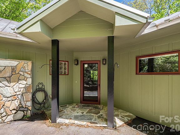 4th image of 1760 Winding Creek Dr