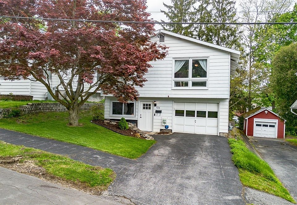 1st image of 122 Atkinson Ave