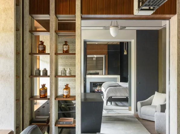 50 Central Park West image 24 of 36