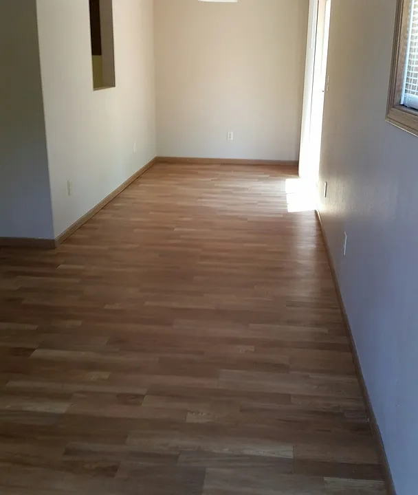 3017-3037 Viking Dr