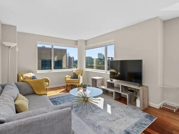 10 Museum Way APT 1322, Cambridge, MA 02141