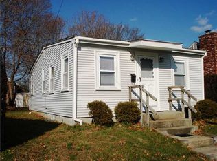 25 Marine Ave, Warwick, RI 02888