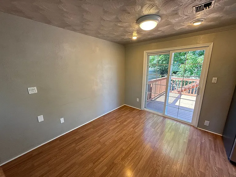 2551 23rd Ave SE — Photo 6