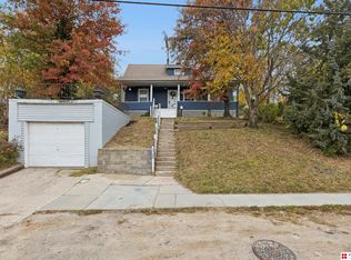 3124 Forest Lawn Ave, Omaha, NE 68112