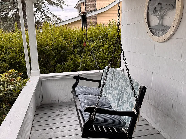 34 Angell Ave — Photo 3