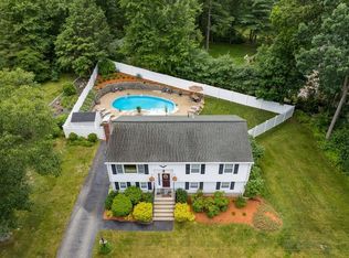 2 Town Line Rd, Burlington, MA 01803