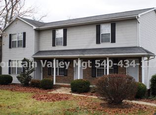 1101 Lincolnshire Dr APT B, Rockingham, VA 22802