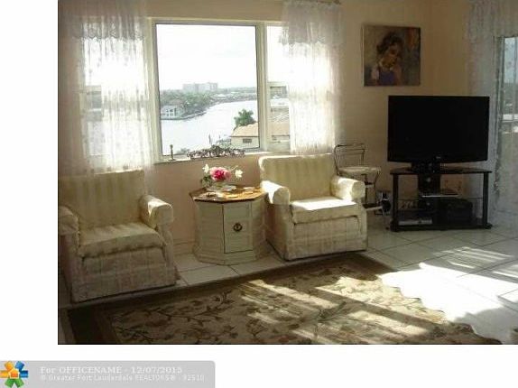 4th image of 1200 Hibiscus Ave APT 801