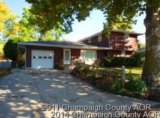 2906 Blair Dr, Champaign, IL 61821