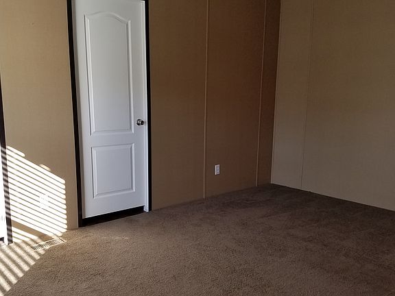 4th image of 435 N 35th Ave