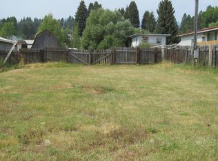 306 S School St, Cascade, ID 83611