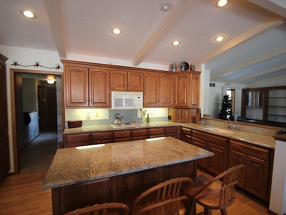4th image of 1830 Lake Largo Dr