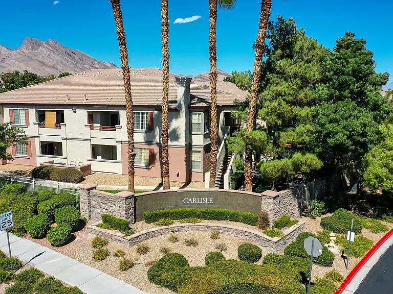 Carlisle at Summerlin — Photo 15