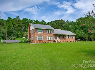 160 Celtic Ln, Winnsboro, SC 29180