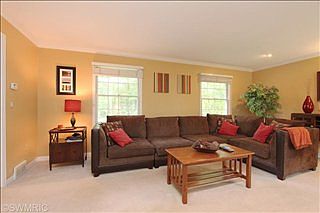 5th image of 7205 Packer Dr NE
