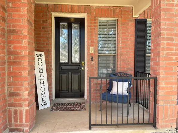 172 Springtree Pkwy, Cibolo, TX 78108