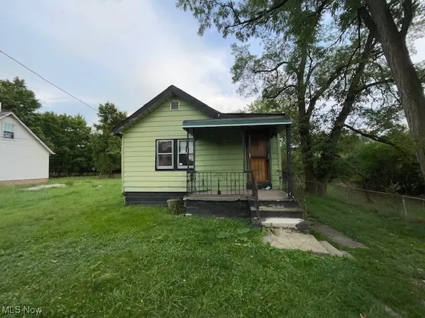 4683 E 147th St, Cleveland, OH 44128