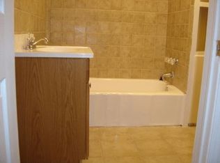 9713 Hickory Flat Hwy, Woodstock, GA 30188