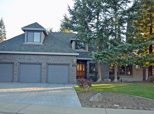 578 E Riverside Dr, Woodbridge, CA 95258