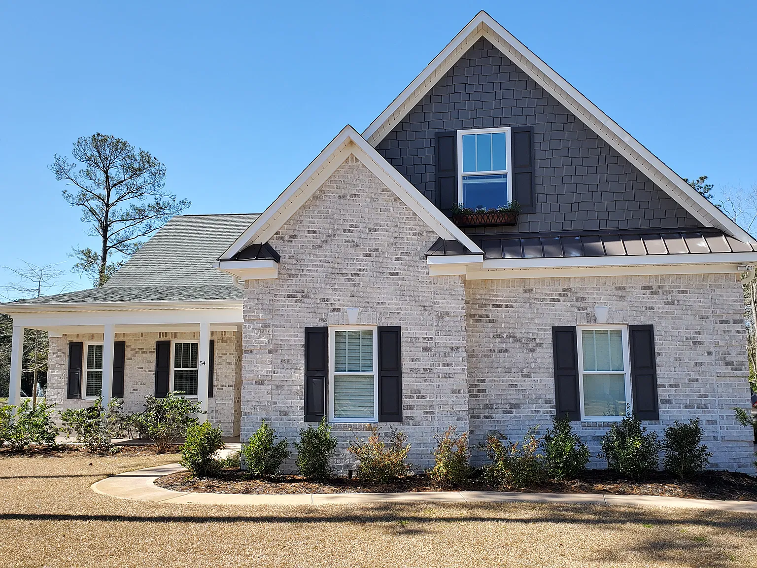 4 bed, 3108 sqft, $4,000 — Photo 1
