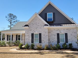 54 Stonegate Dr, Hampstead, NC 28443