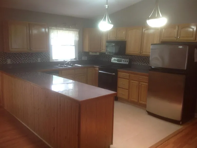 111 Eagle Ln — Photo 22