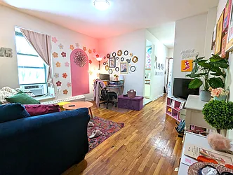 Rented by Manhattan Spaces