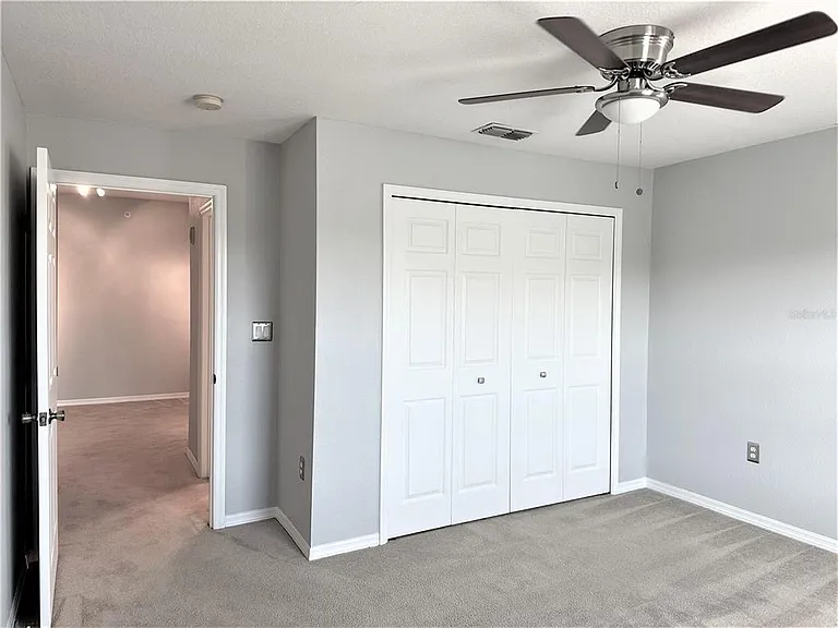 5475 Vineland Rd #8304 — Photo 28