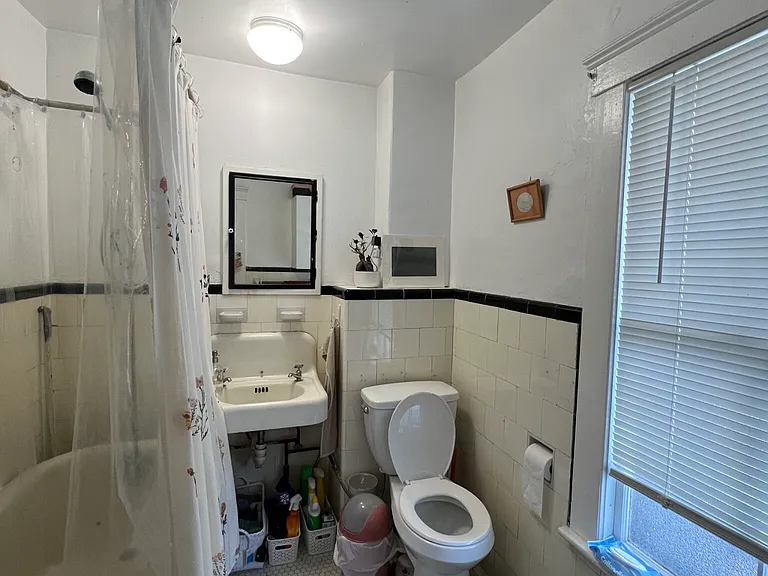 7-9 Craigie Ter #2 — Photo 13