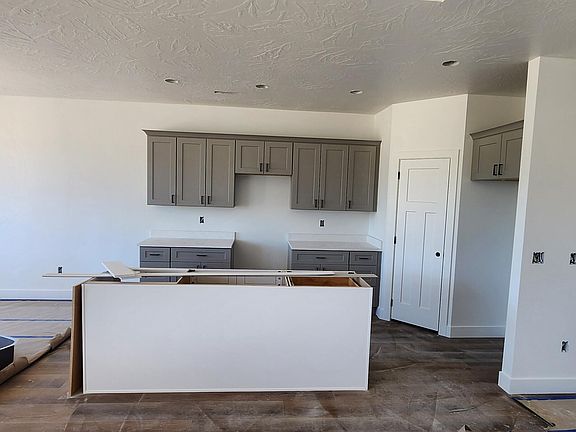 3rd image of 3303 W Indigo St