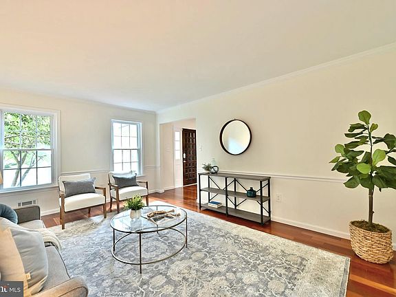 5th image of 2 Dunleith Ct