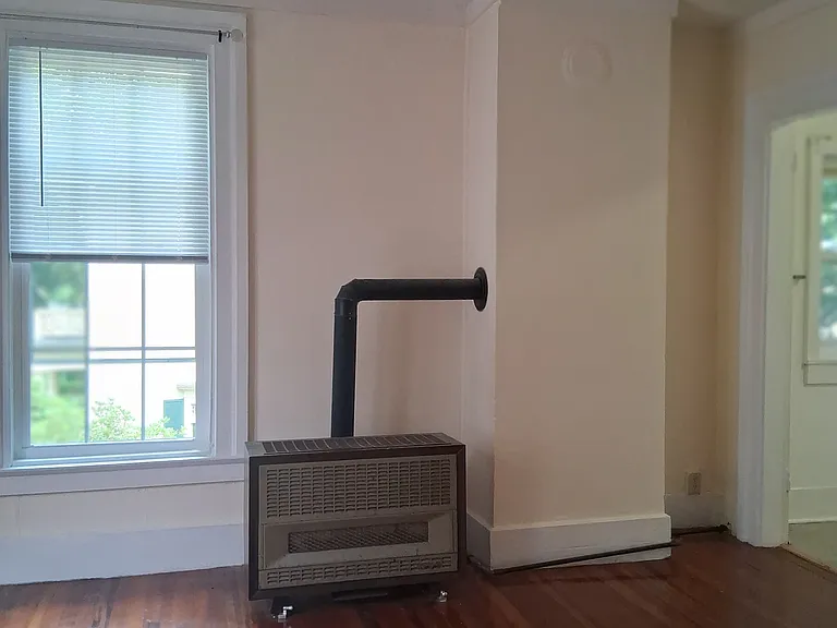 358 Front St #5 — Photo 9