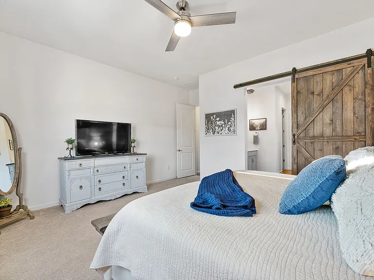 2539 Umpqua Ct — Photo 11